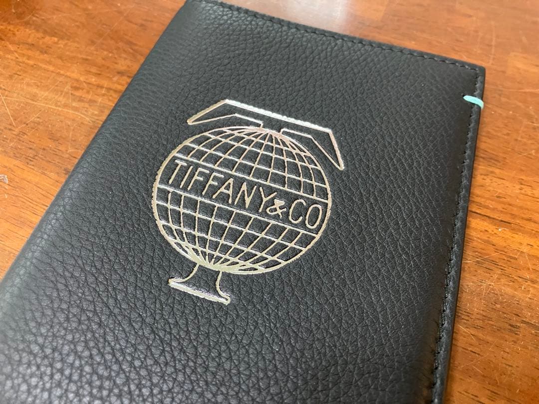 Tiffany & Co. 黒 レザー パスポートケース