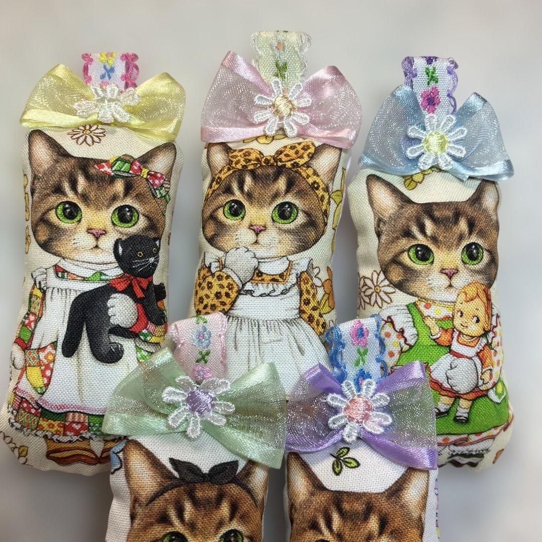 ハンドメイド　コヤンイサムチョン　リトルサンダーちゃんチャーム　5個 N86