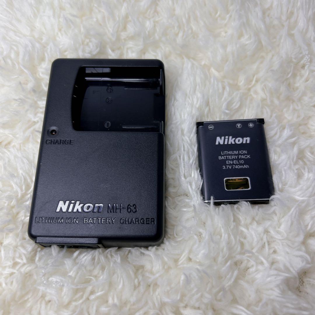 【美品】Nikon COOLPIX S500 シルバー 大人気シリーズ