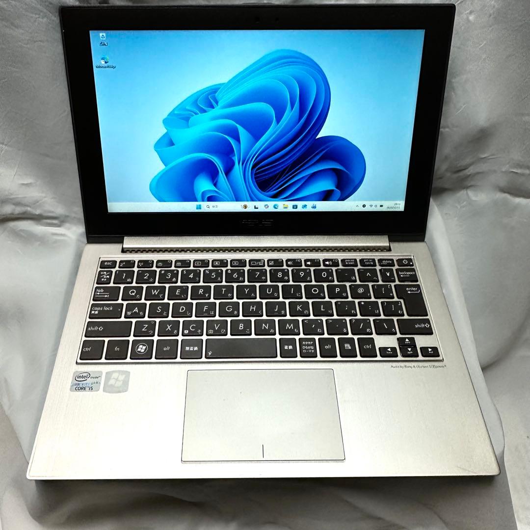 【美品・小型ノートPC】ASUS ZENBOOK UX21A Windows11