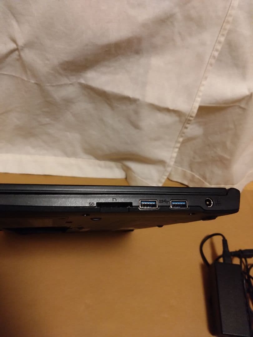 モバイルpcWin11 SSD＋HDD ※値交渉アリ注）1つ難有です