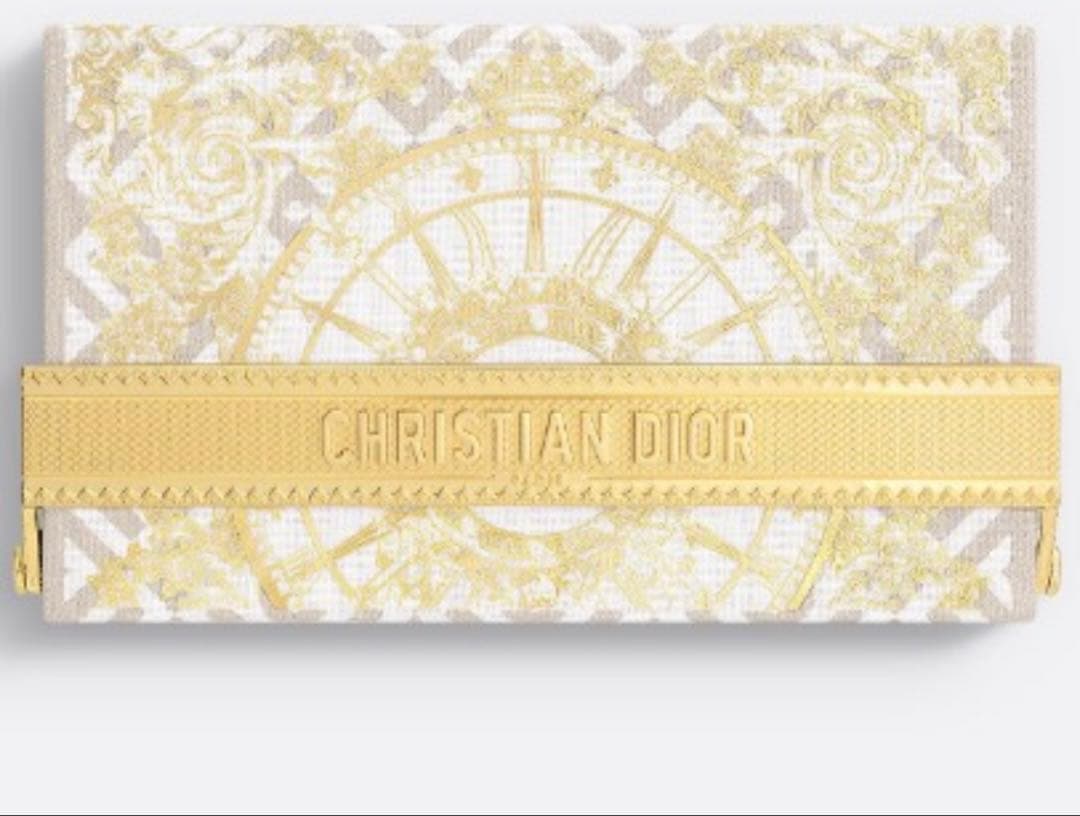 【Dior】ディオールエクランクチュールアイパレット クリスマスコフレ2024