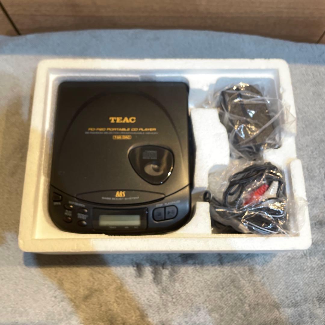 TEAC PD-P20 ポータブルCDプレーヤー