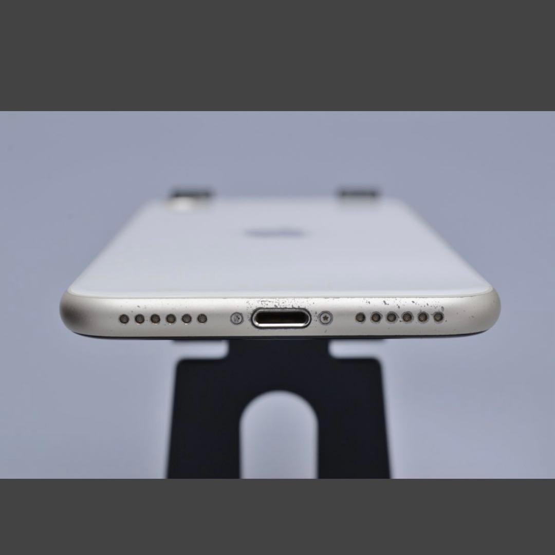 Apple iPhoneSE 64GB (第3世代) バッテリ78% ホワイト