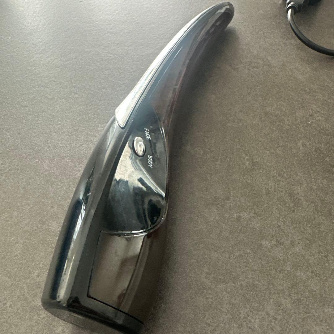 PYR KNIGHT美顔器 充電器付き 黒