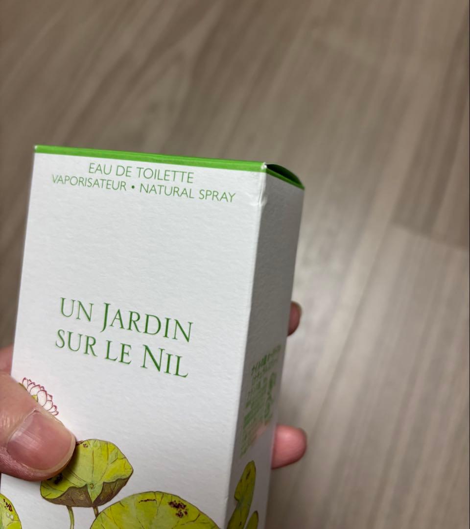香水(女性用) HERMES UN JARDIN SUR LE NIL 50ML
