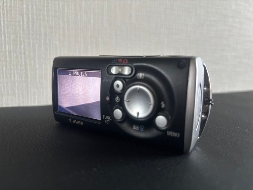 Canon IXY コンパクトデジタルカメラ　デジカメ　キャノン　動作確認済み