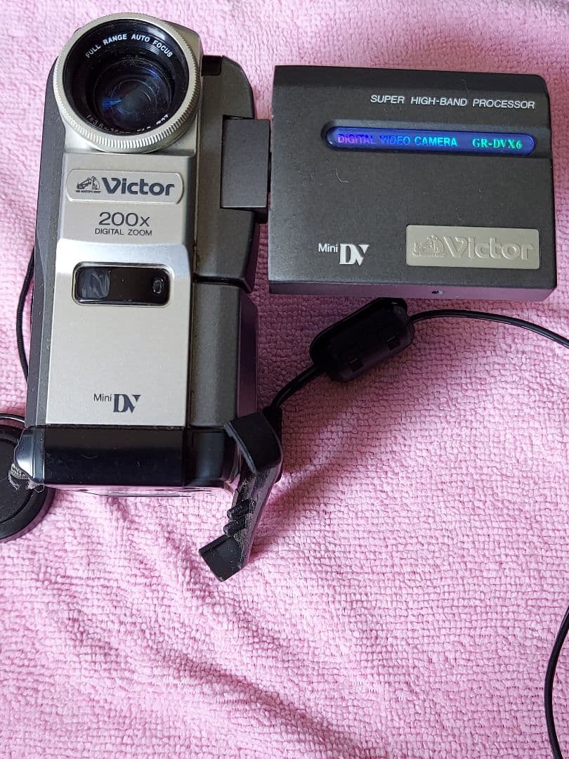 ビクター　デジタルビデオカメラ　GR-DVX6