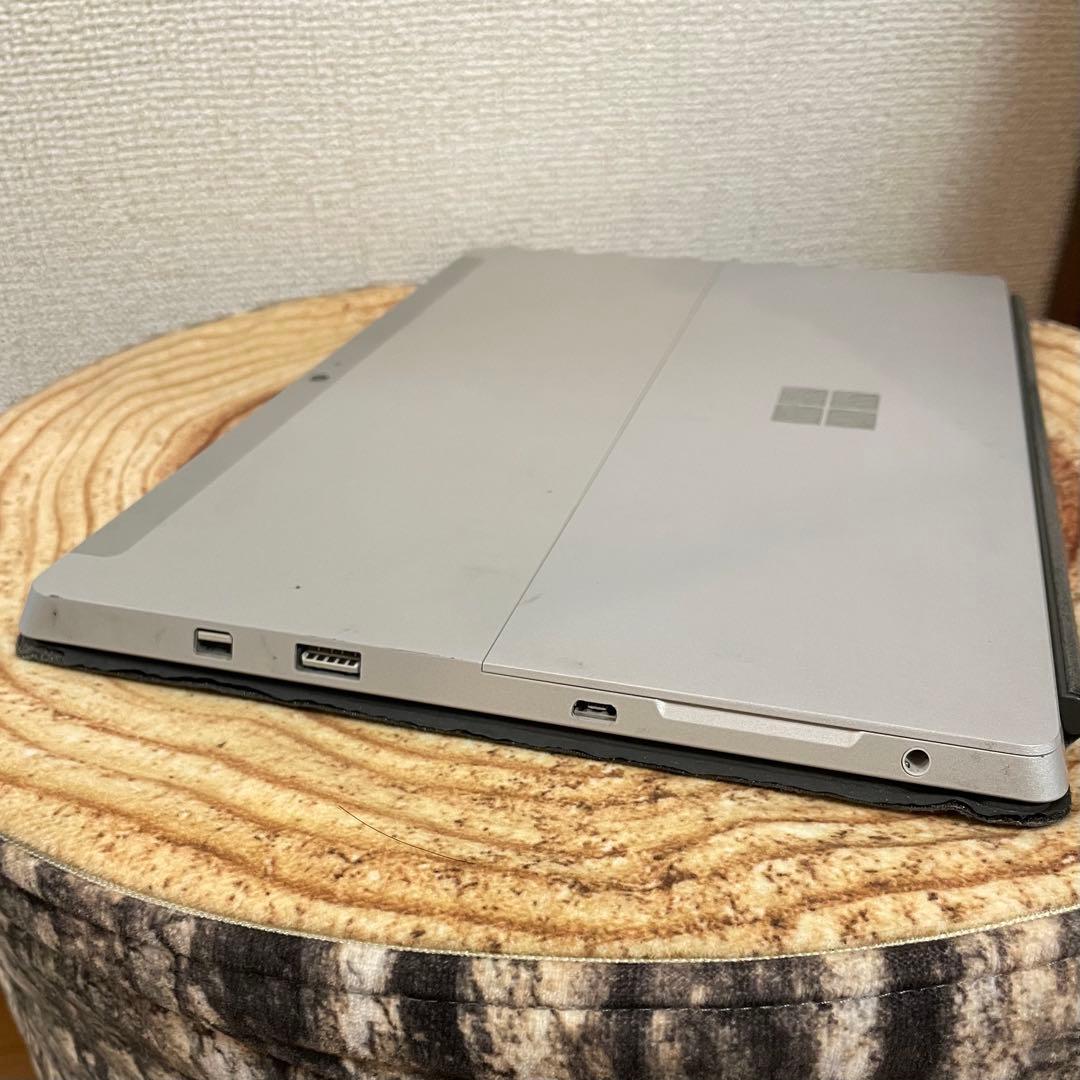 Microsoft Surface 3 (4G LTE) 2015年製 初期化済