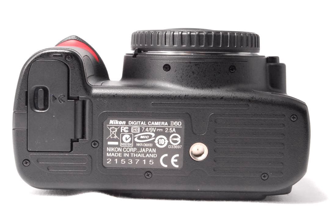 ニコン D60✨望遠レンズ付き✨入門機✨小型＆軽量✨一眼レフカメラ