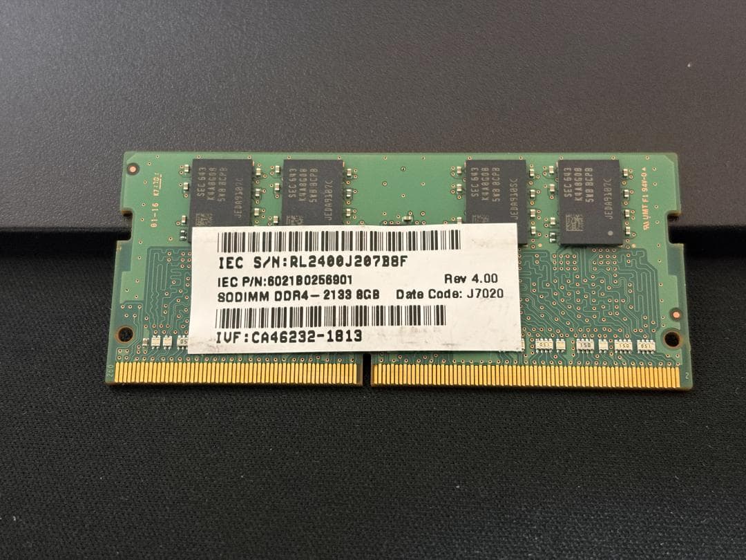 Samsung DDR4 2133MHz 8GB メモリ（1枚）