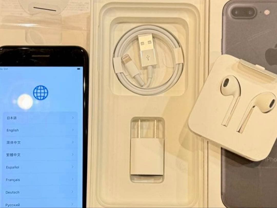 Apple iPhone 7 Plus 256GB & Spigen ケース