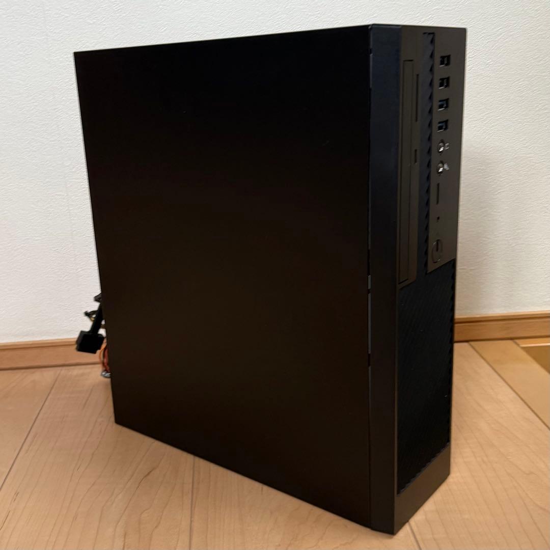 Win Micro-ATX CK722.FF300TB3 デスクトップケース
