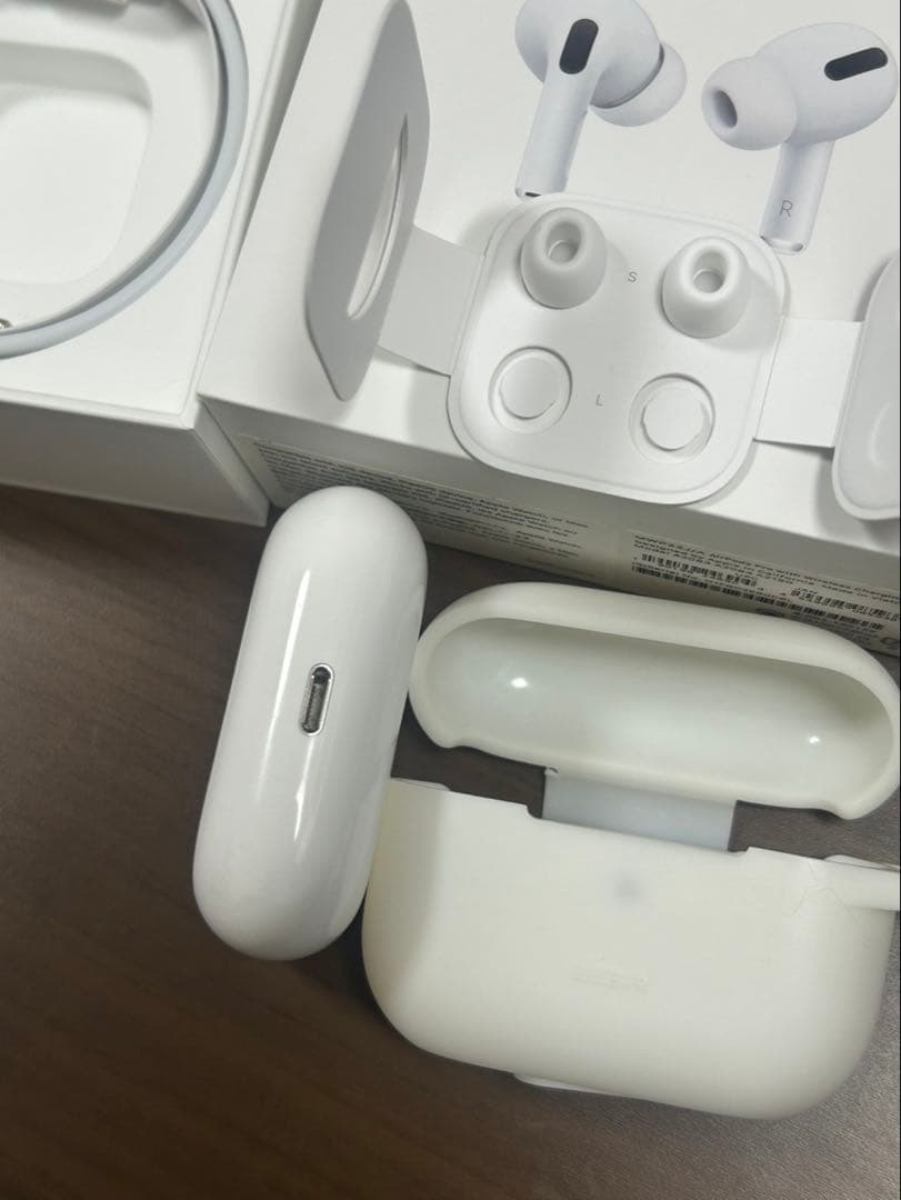 AirPods Pro 第1世代 ケース箱付 純正 ジャンク(訳あり)