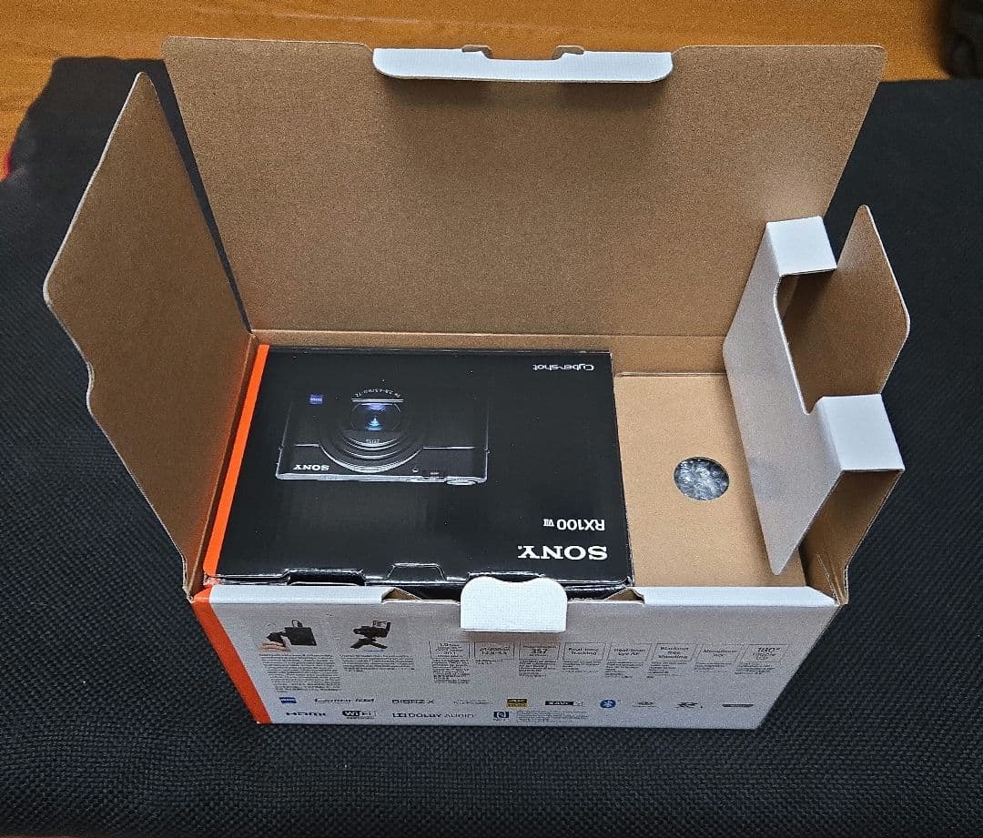 SONY Cyber-shot RX100Ⅶ 4KHDR 新品未使用品