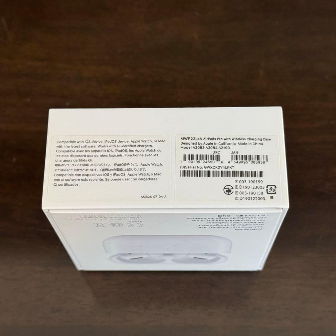 AirPods Pro 第1世代 初代