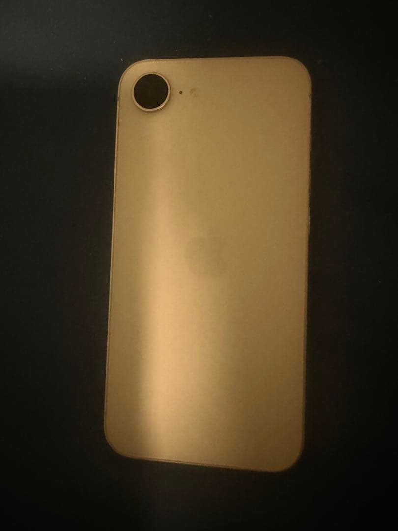 ほぼ新品未使用 iPhone 16e ホワイト 128GB 物理SiMあり