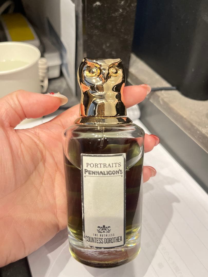 Penhaligon's Countess Dorothea 香水
