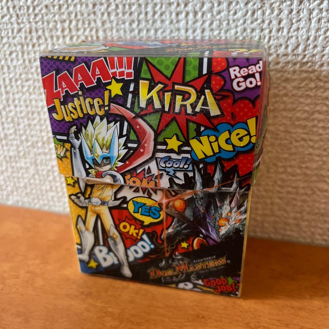 デュエル・マスターズ　デッキケースとスリーブとカード
