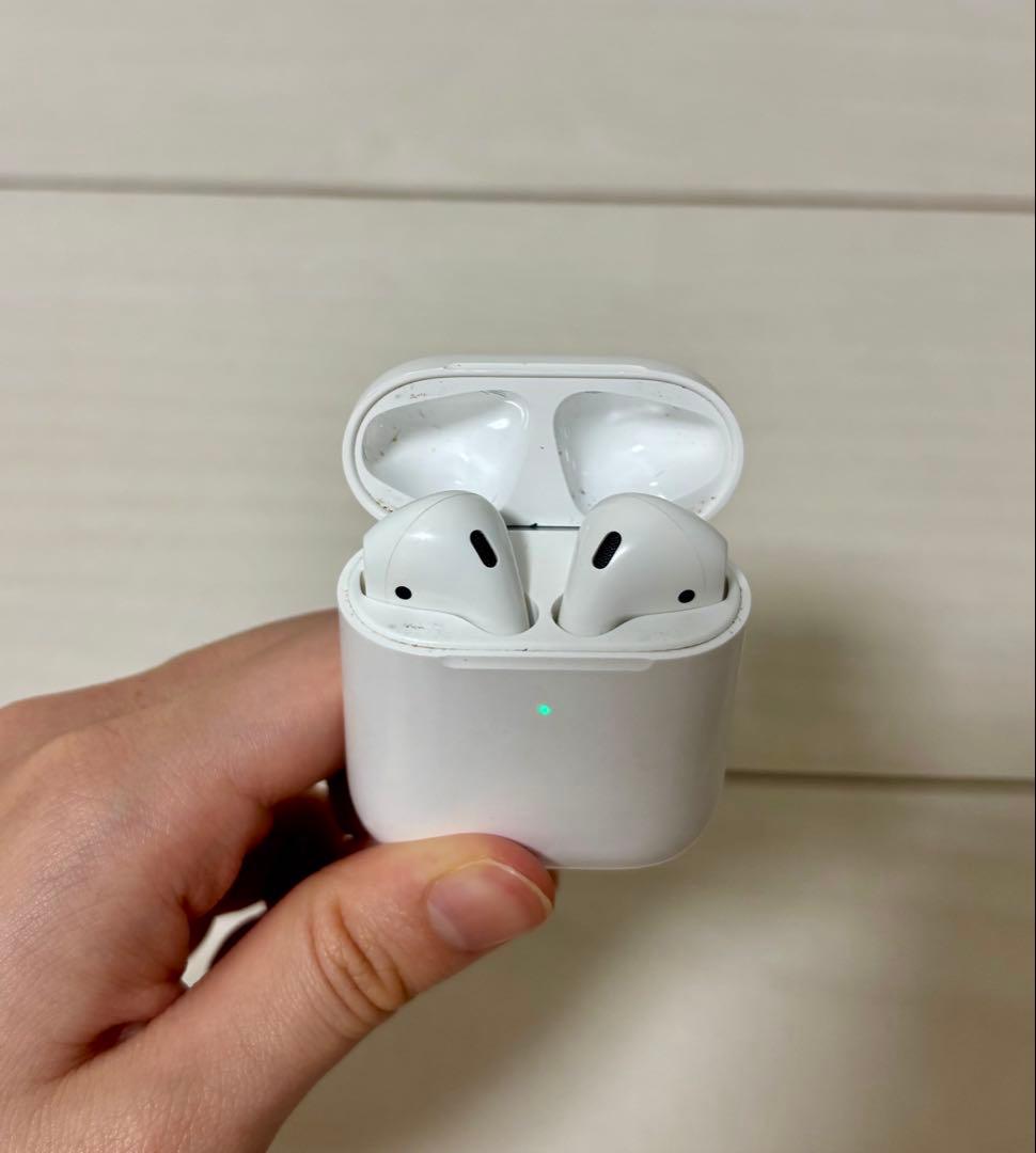 AirPods本体 充電ケース付き