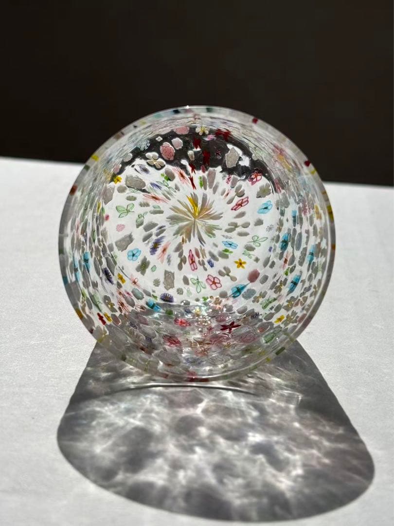 江波冨士子さん グラス 「花の庭」 新品 専用箱付き