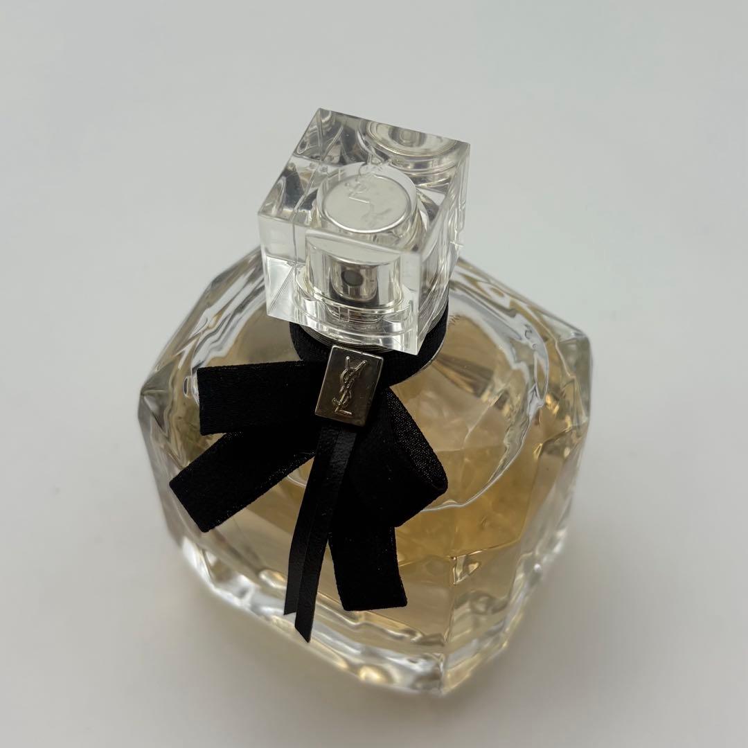 イヴサンローラン モンパリ オードパルファム 90ml ほぼ未使用 美品 箱なし