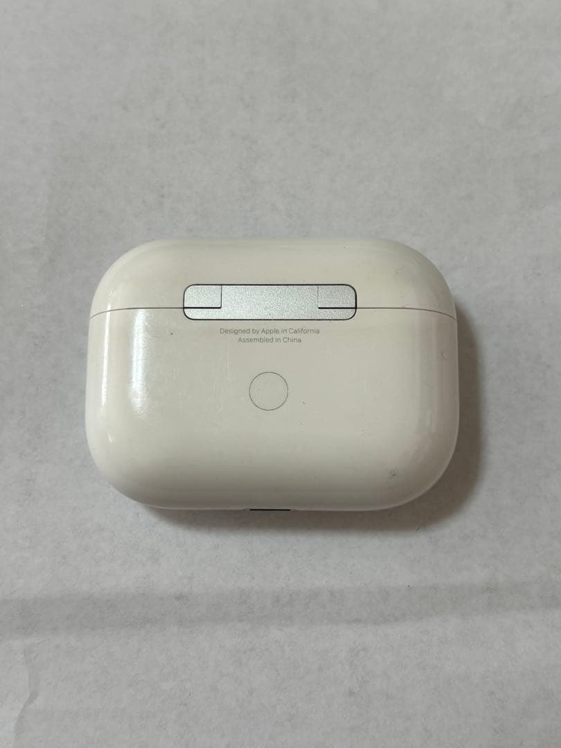 Apple純正 AirPods Pro 第2世代 ケースのみ Lightning