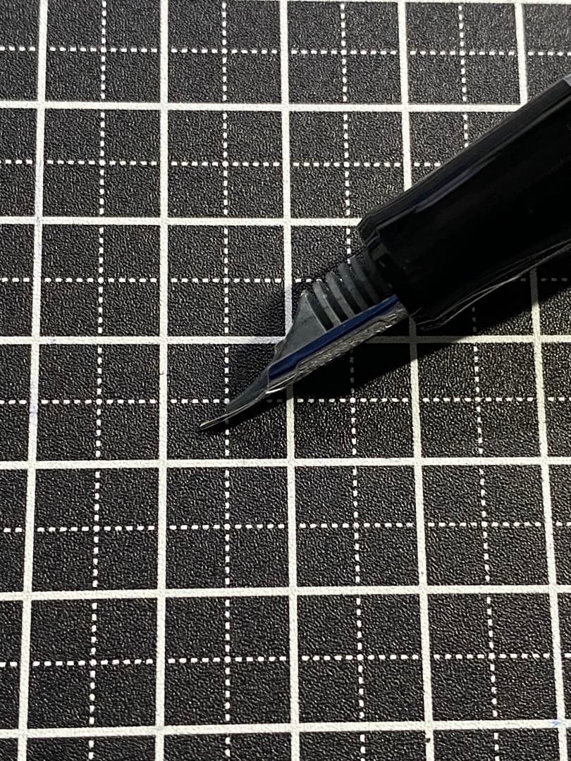 PILOT CUSTOM LEGANCE Red 万年筆　字幅F