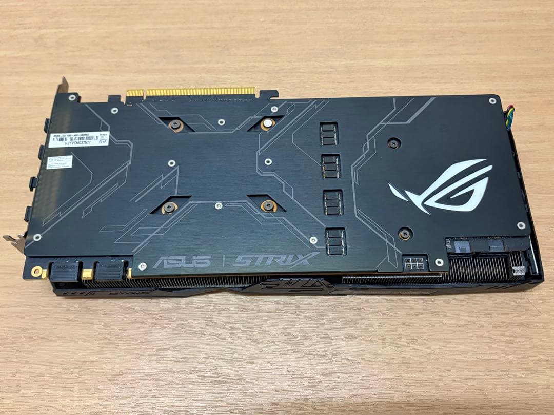 グラフィックボード・グラボ・ビデオカード ASUS GeForce ROG STRIX GTX1080 8G GAMIN