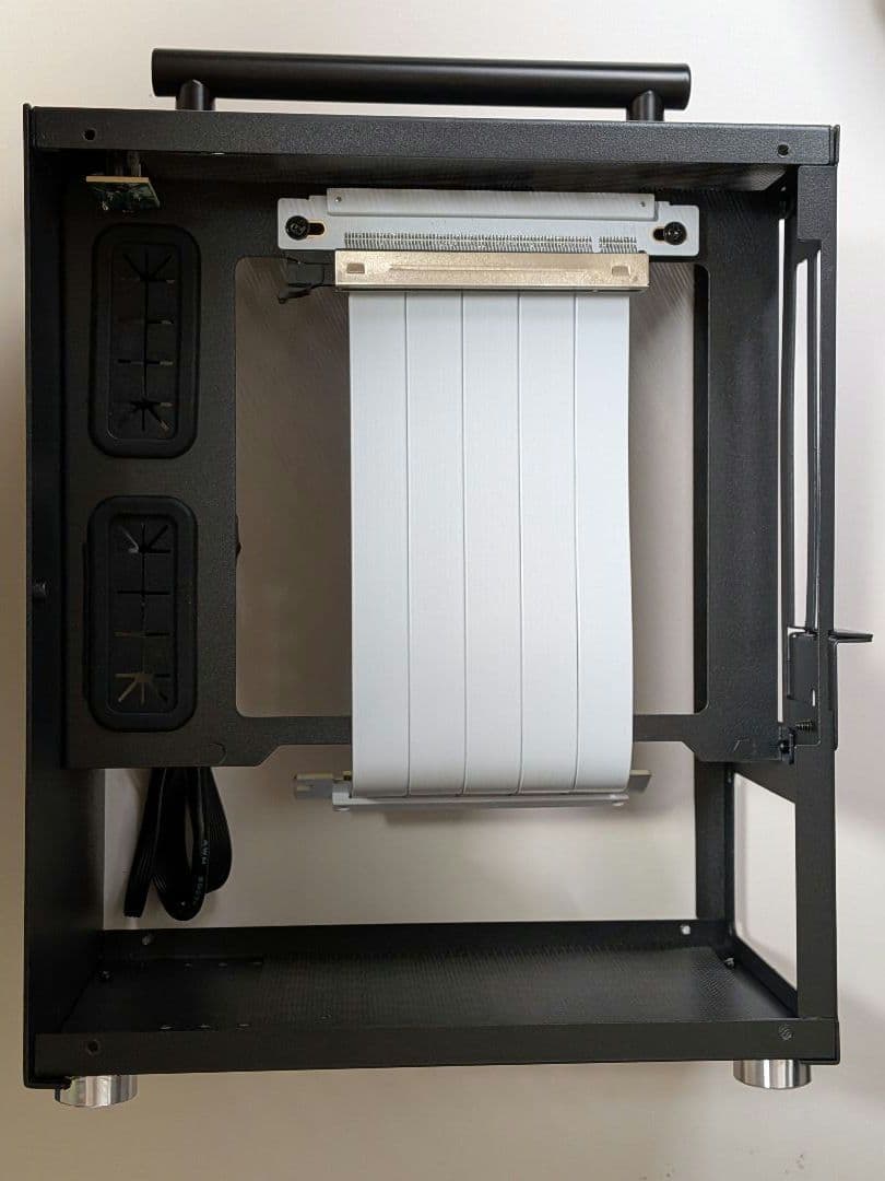 lfish T40 ITX ライザー付属