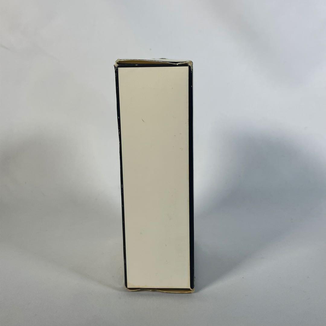 未使用　シャネル No19 オードゥ パルファム 100ml