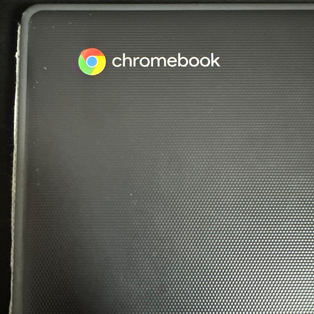 Chromebook 充電器はついてきません。