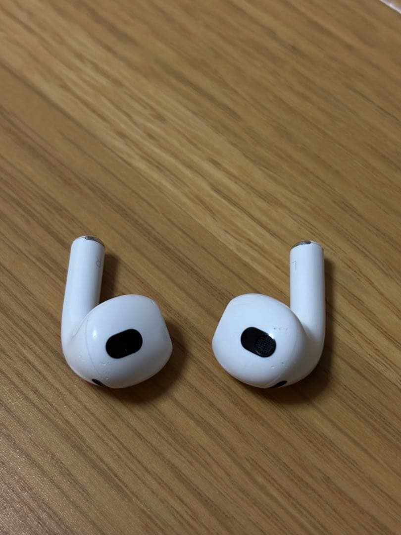 Apple AirPods 第3世代 本体 充電ケース付き