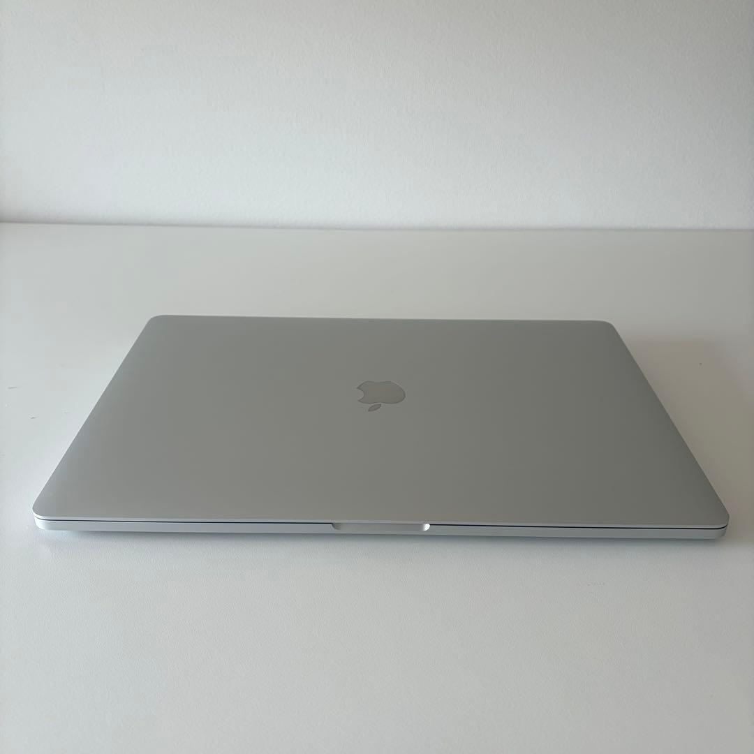 【美品】MacBook Pro 16インチ i7 512GB 16GB シルバー