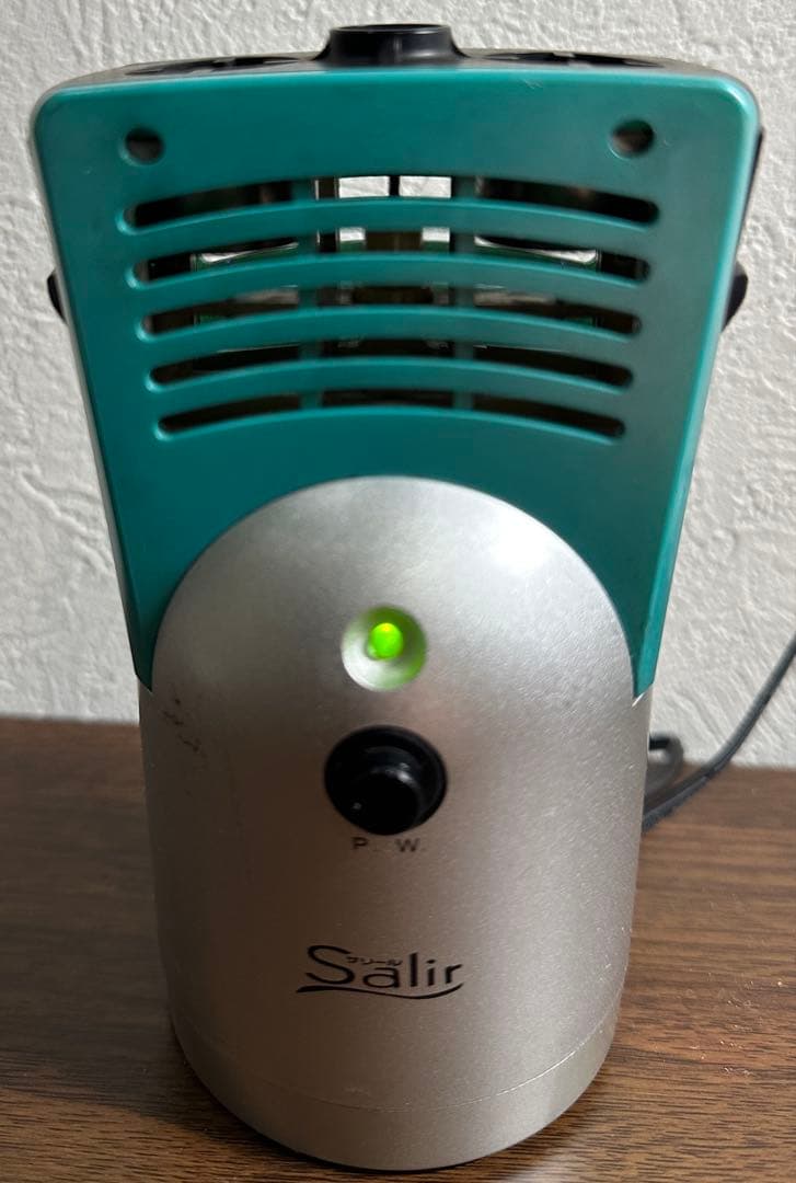 ま*ね様 サリール　Salir 空気清浄機 KO-102D