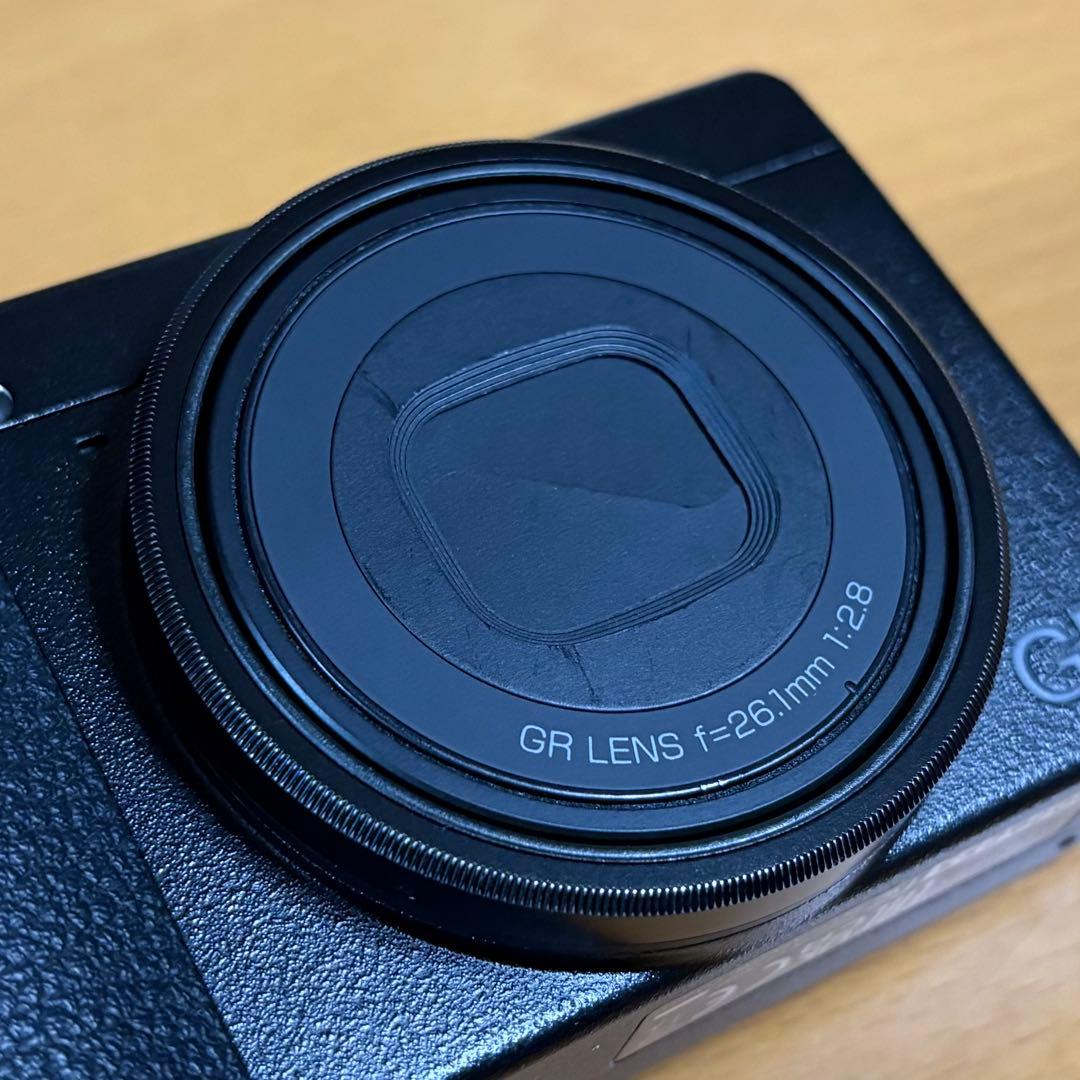 RICOH GR Ⅲx コンパクトデジタルカメラ　箱・付属品あり