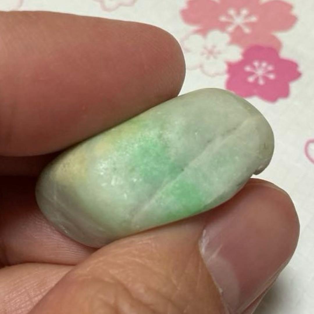 糸魚川翡翠　海石　14.8g ※昔はよくあった、今はもうない