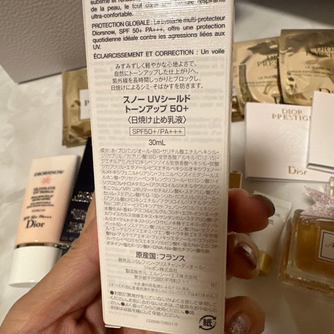 値下げ！プレゼントDIORコスメセット12点　人気色人気品　早い者勝ち