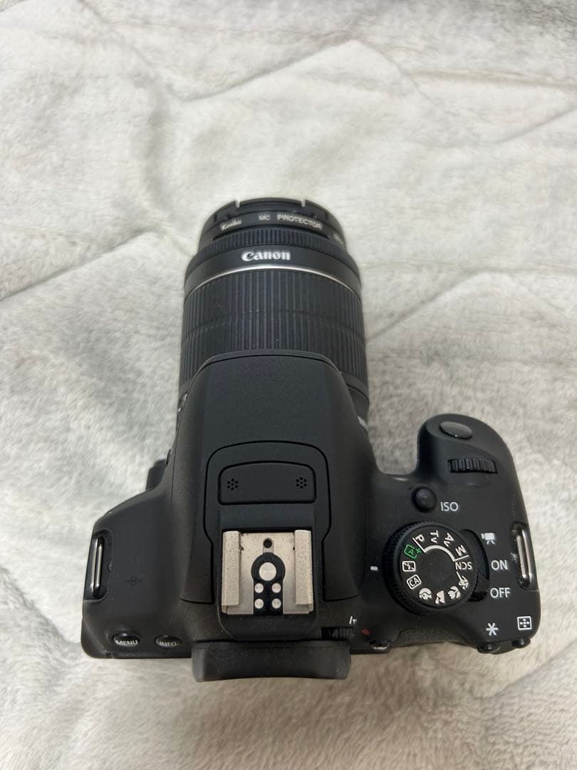 Canon EOS Kiss X7i ダブルズームキット★リングにベタつきアリ