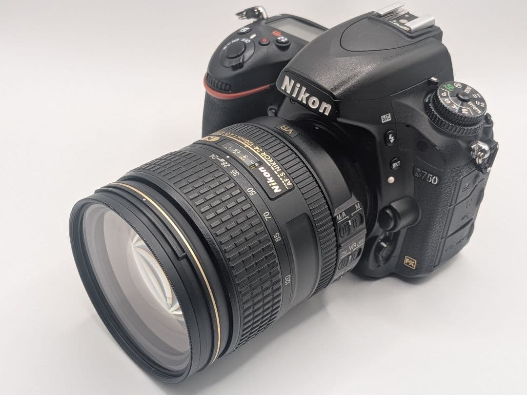 ​【極上品】Nikon D750 + 24-120mm f4G ED VR 純正