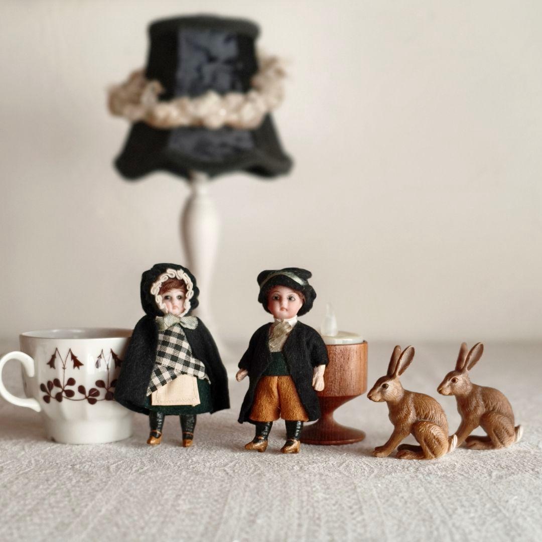 * antique doll ❀ ミニョネット 本が好きな 男の子