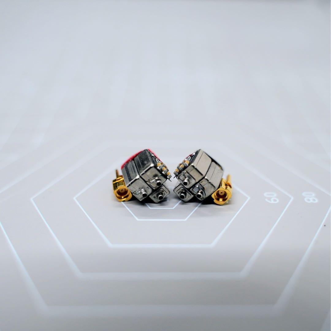 ジェイドグリーン ついにDIY SE846(第2世代) 純正12BAユニット使用