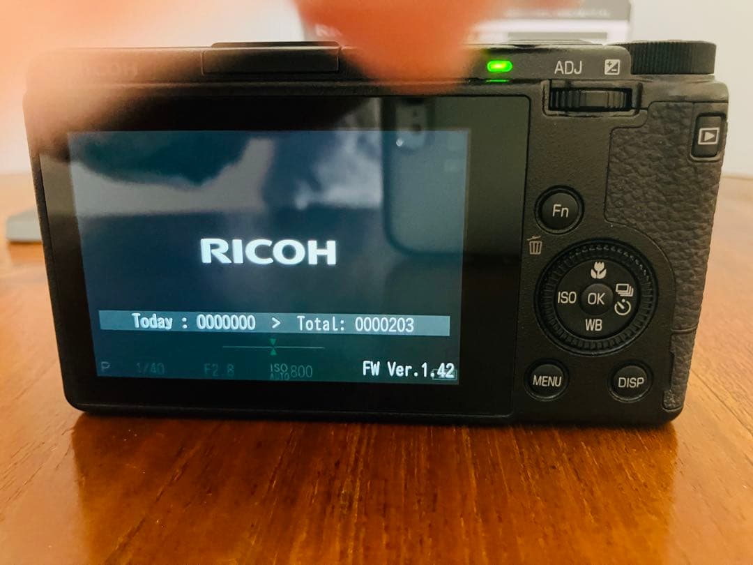 【ほぼ新品】RICOH GR IIIx