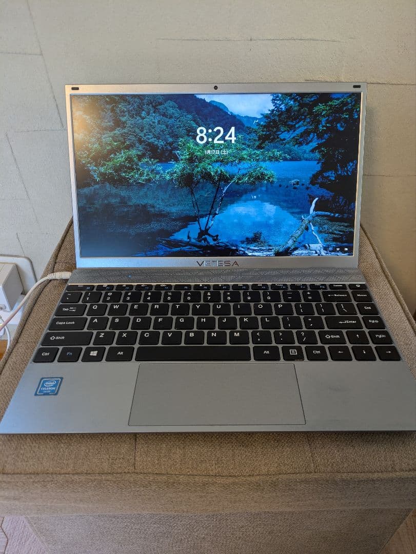 【ジャンク品】VETESA ノートパソコン Wi n11