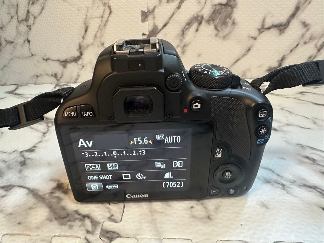 【動作確認済】Canon EOS Kiss X7 ダブルズームキット おまけ付き