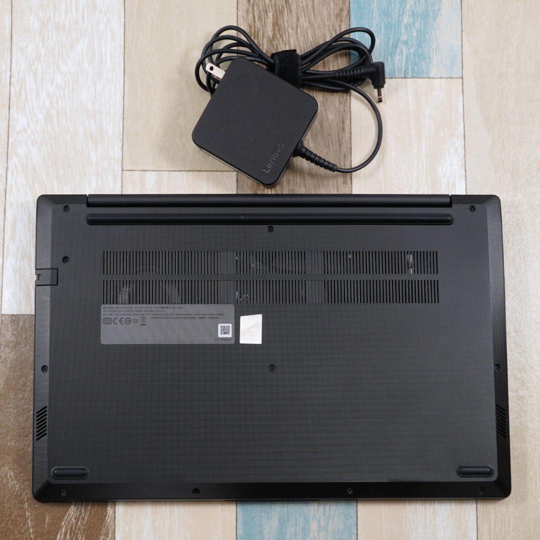 使用感わずかな極美品✨１０コアの１２世代ｉ５に超高速ＳＳＤ＆１６Ｇメモリ✨ＦＨＤ