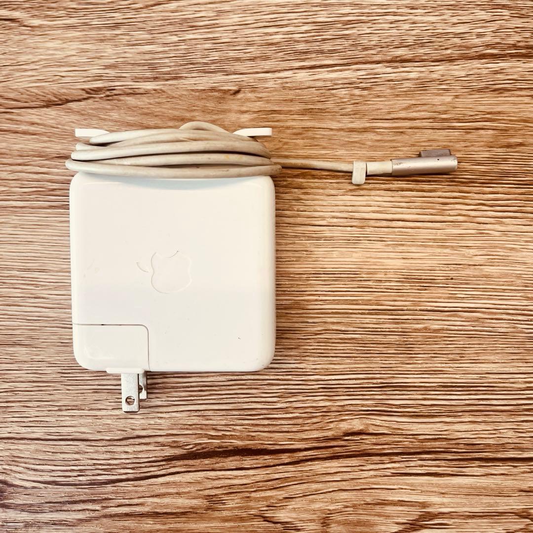 Macbook Pro Mid-2009 15インチ 4GB/SSD256GB