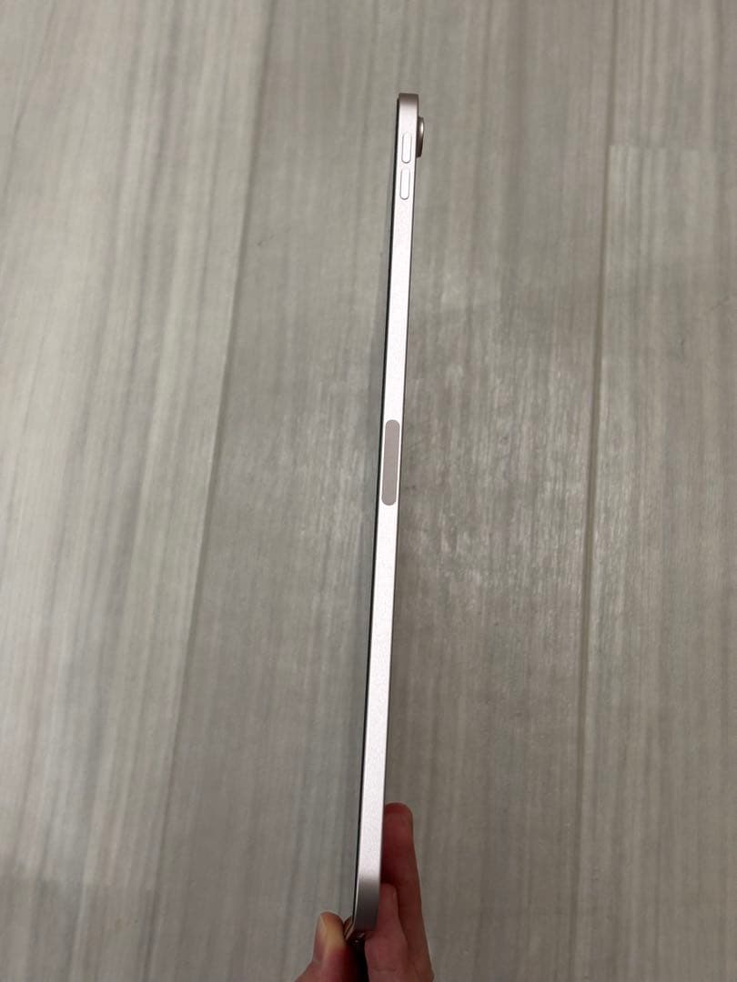 iPad Air 第5世代（M1チップ搭載）ピンク　WI-FIモデル