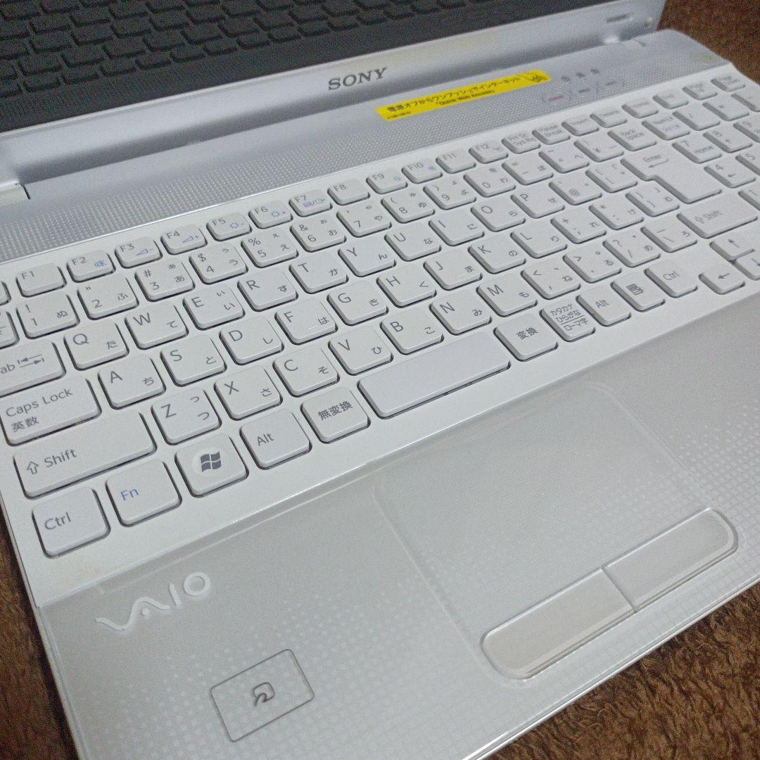 SONY VAIO VPCEB29FJ　ブルーレイ搭載