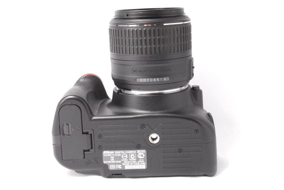 Nikon D5100✨ダブルレンズ✨おまけ多数✨簡単操作✨スマホ転送